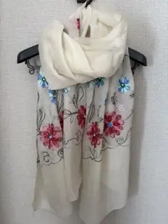 大判ストール　ショール　花柄刺繍　アイボリー　薄手