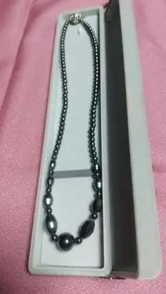 【美品】グレービーズネックレス ケース無し