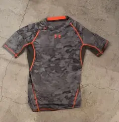 Under Armour 迷彩柄 アンダーシャツ　サイズM