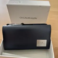 三つ折り財布キーチェーン付き
