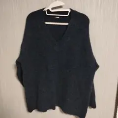 試着のみ Elino Loset ダークグレー Vネックニット