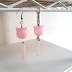 猫(ピンク)風鈴ピアス