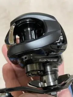 DAIWA 22 ZILLION TW HD 1000H