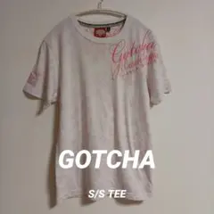 【即日完売】美品。GOTCHA 刺繍ロゴS/Sカットソー