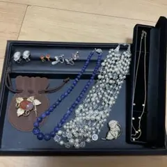 遺品整理　ネックレス、パール、ブローチ、イヤリング、片耳イヤリング