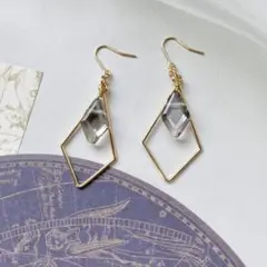 No.1571 ハンドメイド　魔法使いの耳飾り