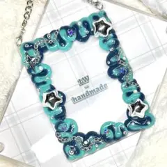 Item thumbnail for item b877d8b6-93ed-42da-a578-329e37f68264
