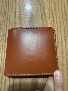 ヘルツ　二つ折り財布
