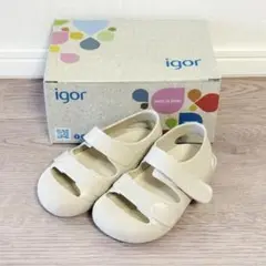 igor グレージュ　arena サンダル 12.5-13.5cm