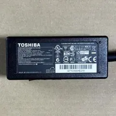 TOSHIBA ACアダプター PA3743U-1ACA 19V 1.58A
