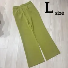 オリーブグリーン フレアパンツ ハイウエスト　スラックス