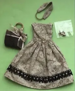 リカちゃん　ブライス　作家様ハンドメイド洋服セット②