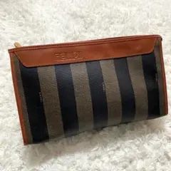 ✨極美品✨FENDI クラッチバッグ セカンドバッグ ペカン柄 PVCレザー