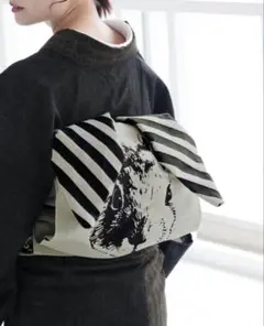 Item thumbnail for item 3e6c19f8-e7fb-4e5f-ae2a-bbc0b0926d2d