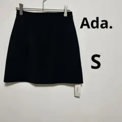 【新品タグ付】ada. シンプル台形ミニスカート　黒　インナーパンツ裏地付き