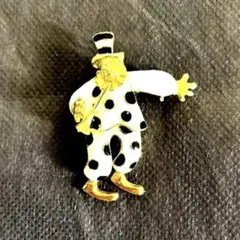 金色ピエロのブローチ