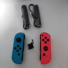 任天堂 スイッチ Joy-Conグリップ ジャンク ストラップ付き