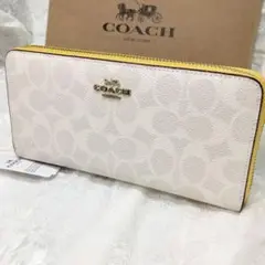 ギフト⭕️ コーチ 財布 ハッピーカラー イエローエッジ