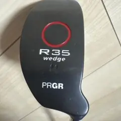 PRGR R35 wedge