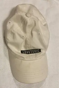 LOVETOXIC ホワイト キャップ