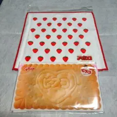 meiji オリジナルハンドタオル&グリコ 首かけミニビスコケース 非売品