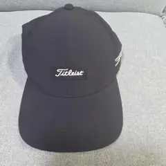 Item thumbnail for item fae0d84e-cba3-4f18-86dd-6061b705bed4