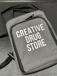 CREATIVE DRUG STORE ショルダーバッグ