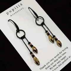 《№590》ꫛꫀꪝ ブラック×ゴールドピアス
