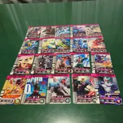 最後の値引き！仮面ライダー トレーディングカードセット83枚セット！