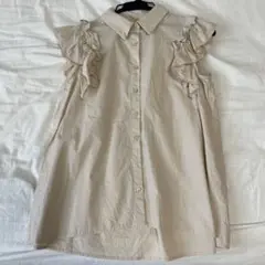 即購入可！　グレイル　フリル付きベージュノースリーブシャツ M シャツ