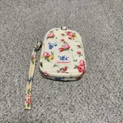 Cath Kidston 花柄ケース
