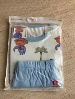 ユニクロ　パジャマ 90cm
