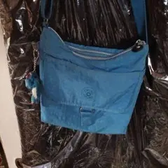 Kiplingショルダーバッグ