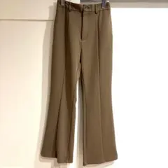 GU カットソーカラーフレアスラックス ブラウン
