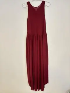 ELIN バーガンディ ノースリーブニットロングワンピース