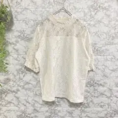 INGNI　レディース　Ｍサイズ　アイボリー レース フリルネック 半袖シャツ