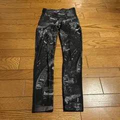 Reebok グラフィックプリント レギンス