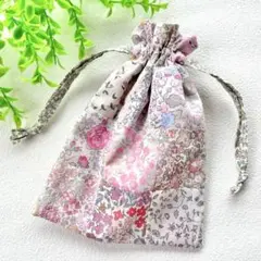 【SUMMER SALE】パッチワーク巾着　リバティプリント使用