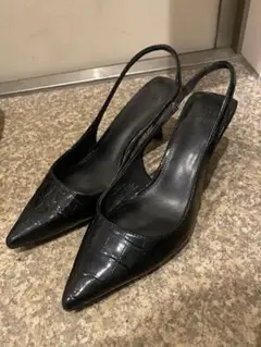H&M ブラック クロコダイルエンボス スリングバックミュール