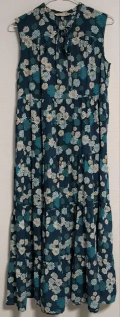 UNIQLO ユニクロ ポール&ジョー 花柄ティアードロングワンピース　Ｓサイズ