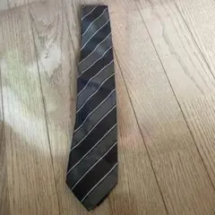 S819.2 TOMMY HILFIGER シルク ストライプ ネクタイ