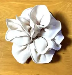シュシュ・ベージュ