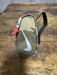 Nike ナイキ　迷彩柄 ゴルフボールケース