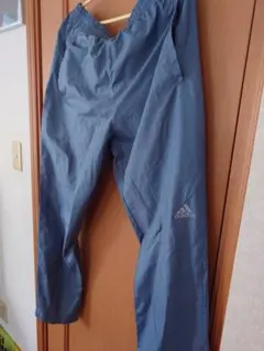 adidas 青 3本ラインナイロン パンツ・L