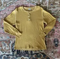 The Flat Head ヘンリーネック長袖カットソー