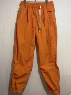 Item thumbnail for item 596748a8-e2cc-4907-846b-10ff877f74ab