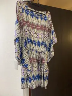 ♡新品未使用♡セレブ風 可愛い柄のワンピース 9号サイズ