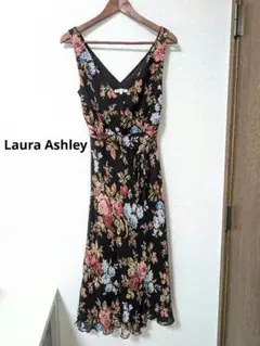 美品　Laura Ashley　花柄　ノースリーブ　ロングワンピース
