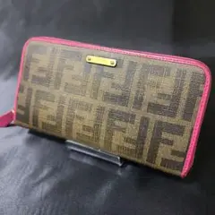 FENDI フェンディ 長財布 ジッピーウォレ ズッカ柄