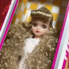 Item thumbnail for item 51614140-5046-488c-92d2-bd64ebea0979